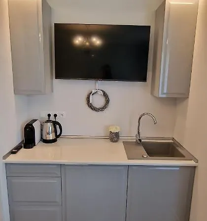 Apartment Hexagon Nr 23 *